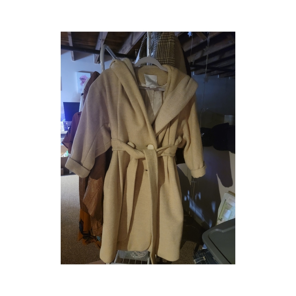 Hanii Y wool coat